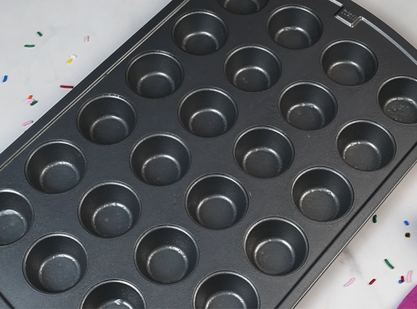 Confetti Cake Mini Muffins - Step 1